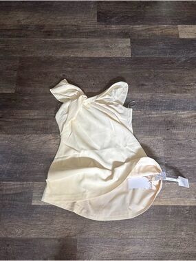 Elegant Cream One-Shoulder Dress
